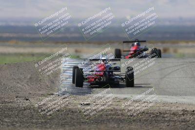 media/Oct-26-2025-CalClub SCCA (Sun) [[8ce1e69566]]/Group 3/Grapevine/